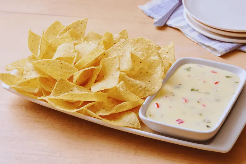 White Queso Dip & Chips