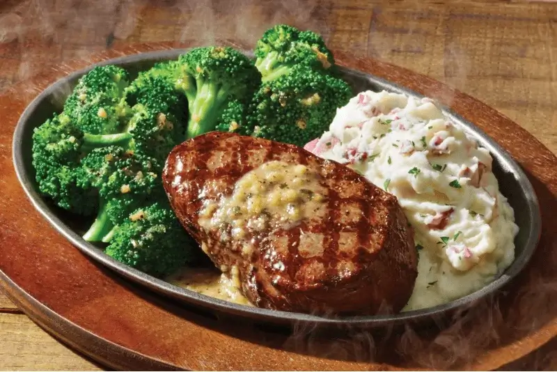 8 oz. Garlic Sirloin Skillet 