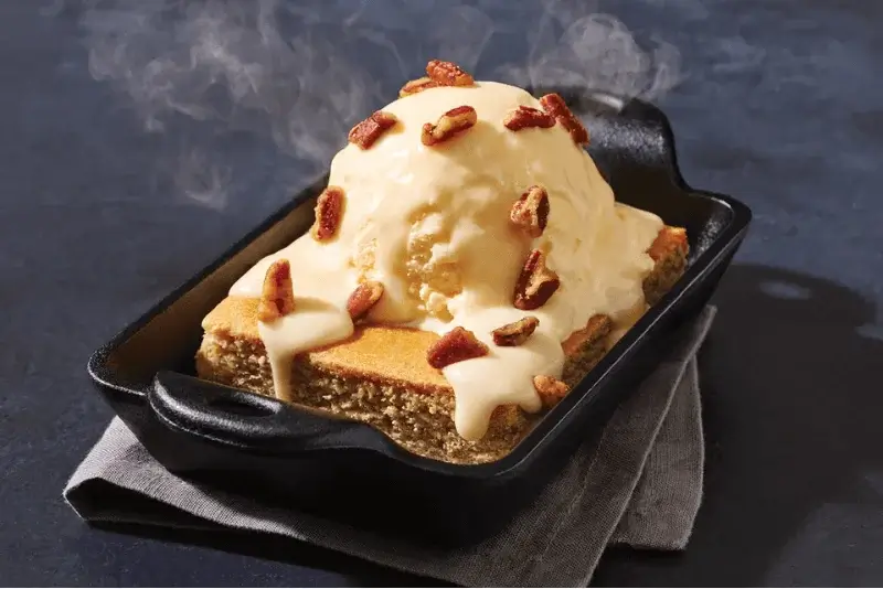 Sizzlin' Butter Pecan Blondi
